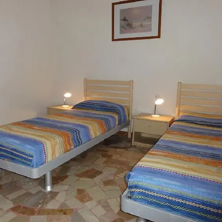 Cozy Flat In A Quiet Area Of 公寓 *